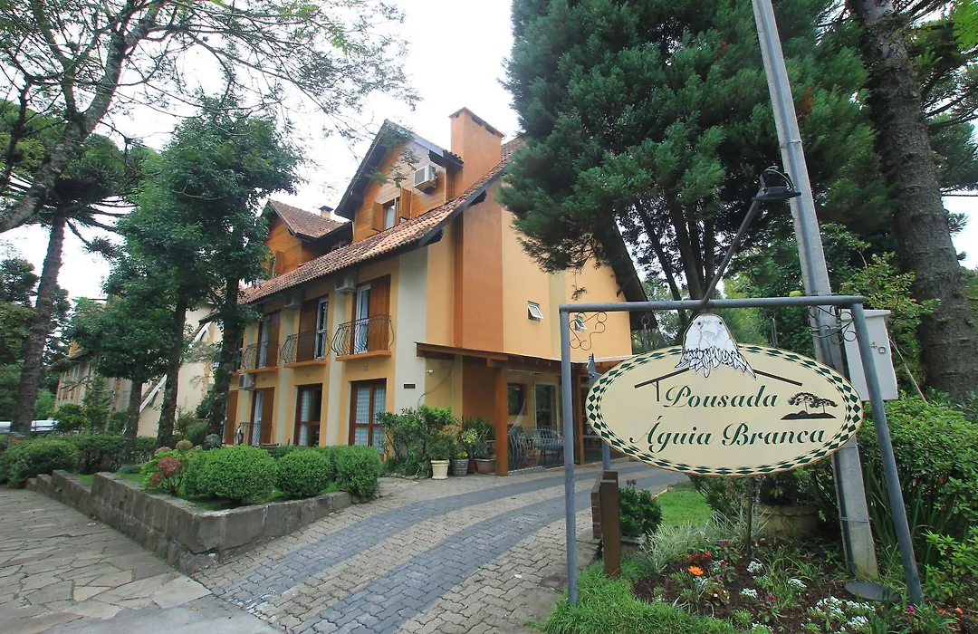 Pousada Águia Branca-1